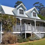 The Dolls House Charming 2 Bedroom Cottage Just A Short Walk From The Village - Darwin Holiday 1