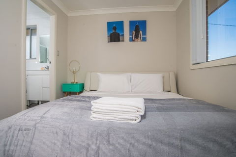 Peaceful 2kingbed Rootyhill Townhouse Near Station - Darwin Holiday 4