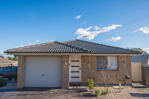 Peaceful 2kingbed Rootyhill Townhouse Near Station - Darwin Holiday 0