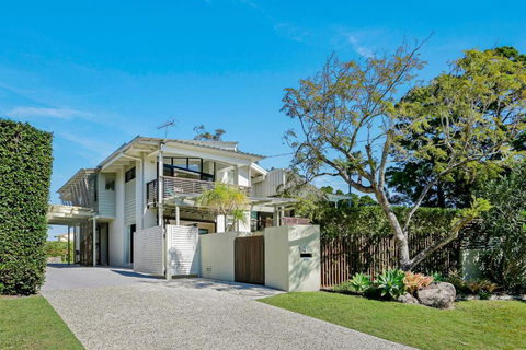 The Lighthouse Noosa Hill - Darwin Holiday 3