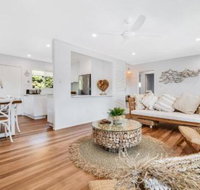 ROSIES BACH - Darwin Holiday