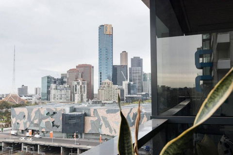 Laurent Balcony Views Steps From Laneway Vibes - Darwin Holiday 1