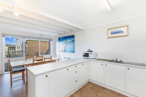 Beach Terrace 4 - Darwin Holiday 4