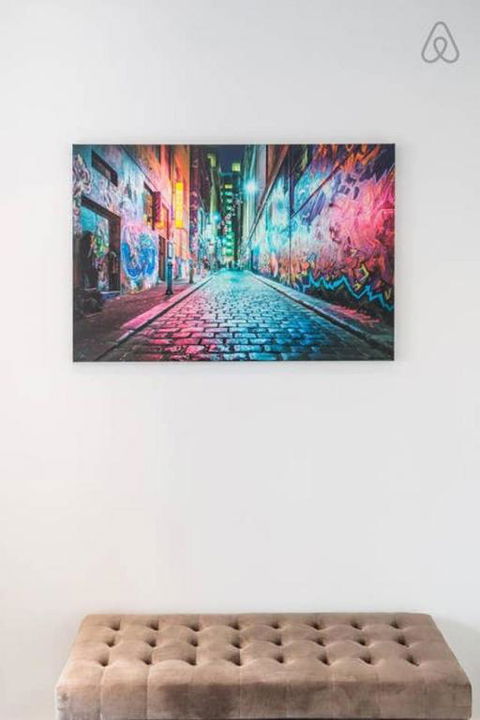 Penthouse At Graffiti Laneways & Top Restaurants - Darwin Holiday 1