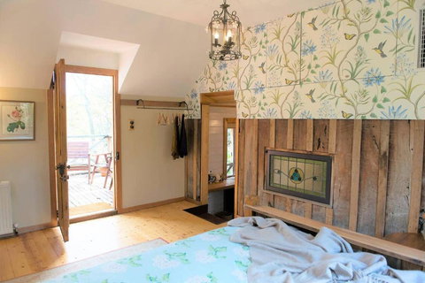 Adelaide Hills Camellia Cottage WiFi - Darwin Holiday 5