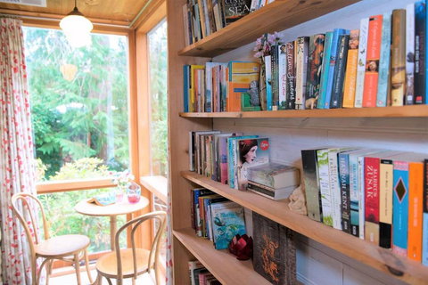 Adelaide Hills Camellia Cottage WiFi - Darwin Holiday 1