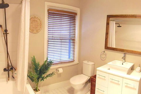 YSG The Edward Townhouses 155 & 157 Steps To Town - Darwin Holiday 6