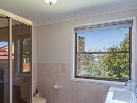235 Mitchell Parade Mollymook - Darwin Holiday 3