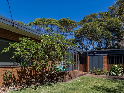 235 Mitchell Parade Mollymook - Darwin Holiday 1