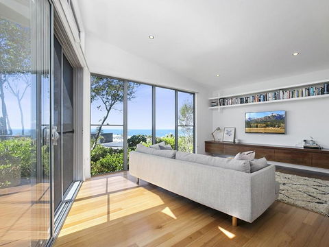 Stunning Seaviews Sunshine Beach - Darwin Holiday 3