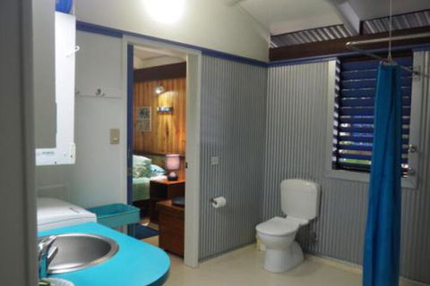 Driftwood - Darwin Holiday 5