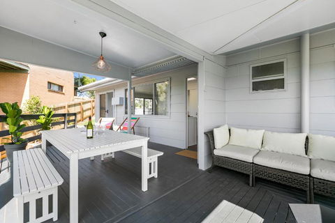 Surfs Up Peregian Beach - Darwin Holiday 4