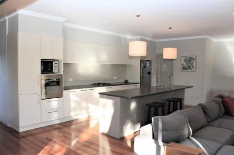 BUSH 2 BEACH - Darwin Holiday 5