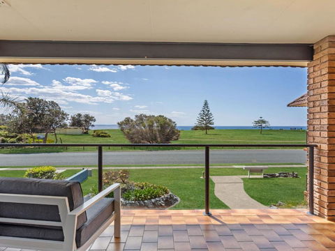 Surfspray 4 Pebbly Beach - Darwin Holiday 3