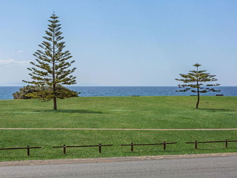 Surfspray 4 Pebbly Beach - Darwin Holiday 6