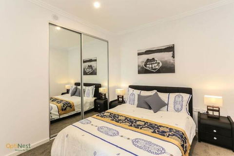 Modern, Spacious Apt@liverpool With Incredible Views - Darwin Holiday 3