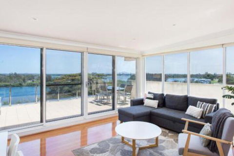 Regatta 19 - Darwin Holiday 3