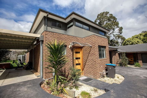 Stunning 3beds Near Knox Shopping Centro@wantirna - Darwin Holiday 1