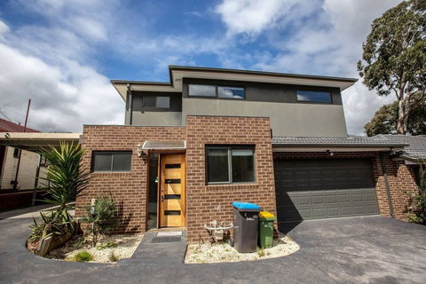 Stunning 3beds Near Knox Shopping Centro@wantirna - Darwin Holiday 6