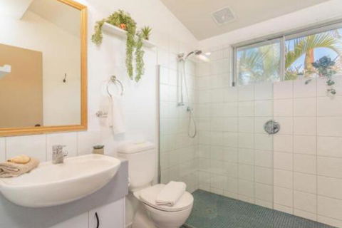 Lighthouse Landing - Darwin Holiday 5