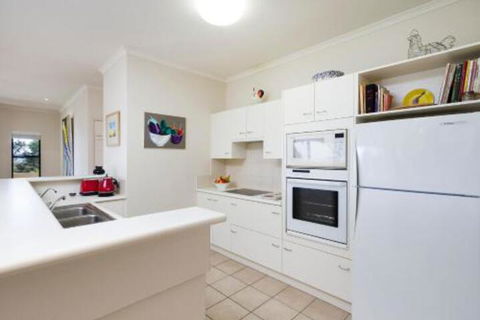6 Avenal - Darwin Holiday 4