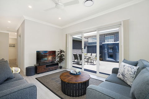 Accommodation Hunter - Adams St Maitland - Darwin Holiday 6