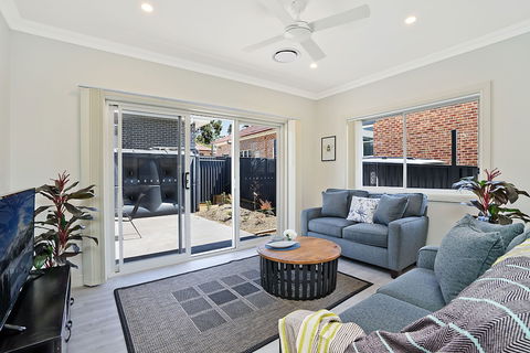 Accommodation Hunter - Adams St Maitland - Darwin Holiday 4