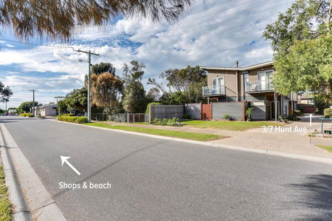 Rye Beach Executive Style - Darwin Holiday 1