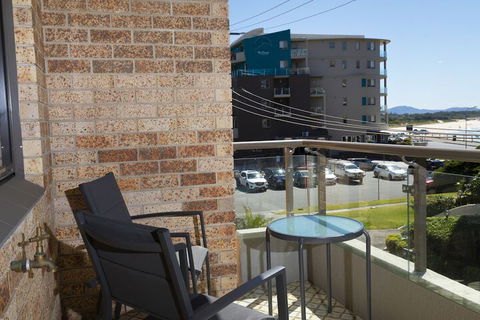 Breakers 11 - Darwin Holiday 6