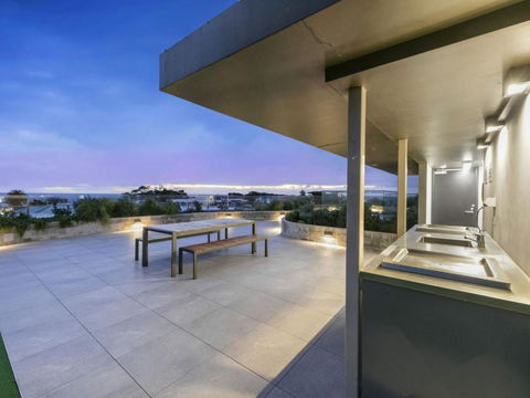 SEA TEMPLE MORNINGTON - Darwin Holiday 6