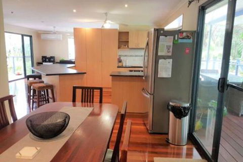 10 Naiad Court Beach Retreat In The Bush - Darwin Holiday 3