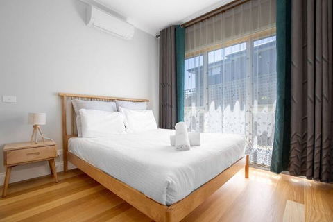 Lux Style 4BR Townhouse@ashwood - Darwin Holiday 5