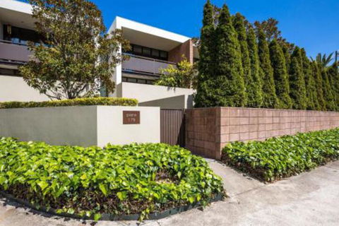 Piana Apartment Two :: Jervis Bay Rentals - Darwin Holiday 0
