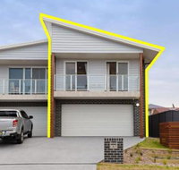 Birubi Breezes 2 / 7 Fitzroy St. Large Duplex with Air Conditioning WIFI  only 5 minute walk to the beach - Darwin Holiday