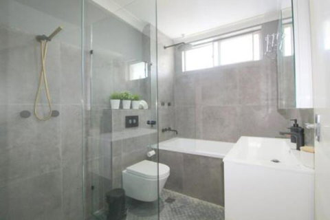 Main Stay 8 1 Main Street - Darwin Holiday 3