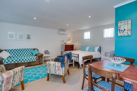 The Sanctuary Studio - Darwin Holiday 4