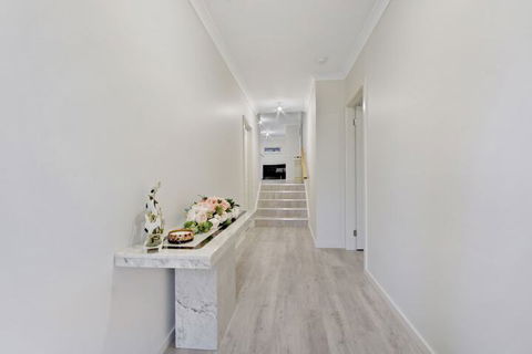 V & V Family Dream Away - Darwin Holiday 2