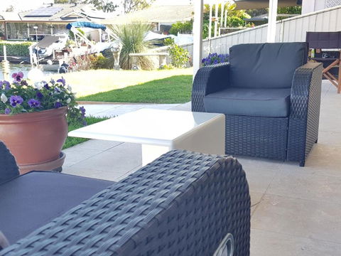 Waterfront Haven With Jetty Mooring & WiFI - Darwin Holiday 1