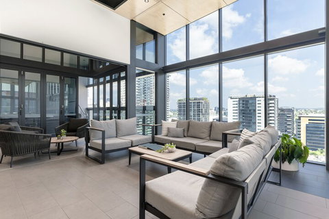 Brisbane One Apartment - Darwin Holiday 6