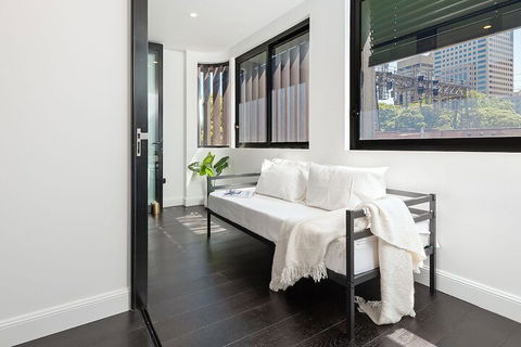 Luxury Sydney Apartment - Darwin Holiday 3