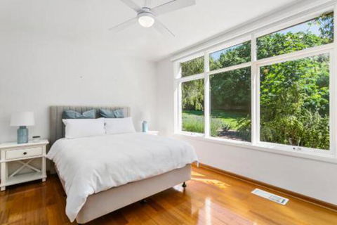 Sun Valley Boutique Portsea Accommodation - Darwin Holiday 5