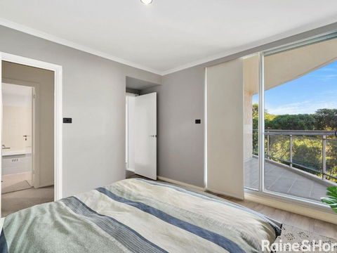 The Sanctuary #363 363 / 80 John Whiteway Drive - Darwin Holiday 4