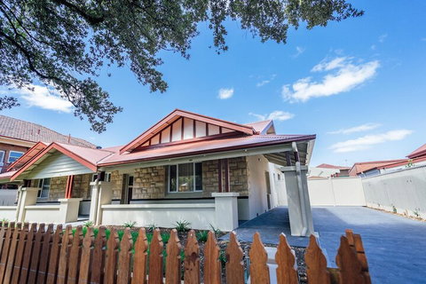 Whitehaven On Moseley Wifi Nespresso - Darwin Holiday 1