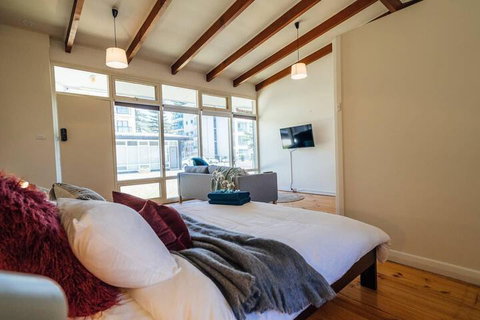 Deja Blue At Augusta Wifi Nespresso Netflix - Darwin Holiday 5