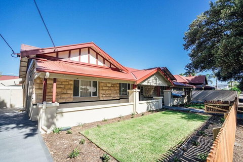 Noosa On Moseley Close To Beach Wifi Nespresso - Darwin Holiday 1