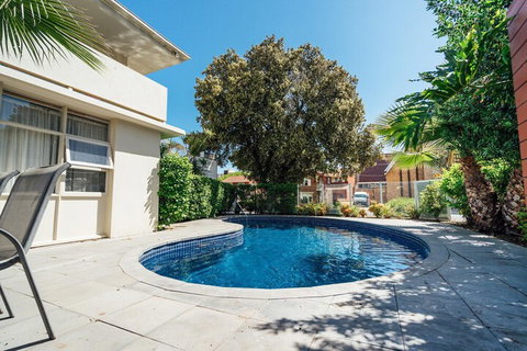 Beachy Keen On Moseley Wifi Netflix Pool Spa - Darwin Holiday 1