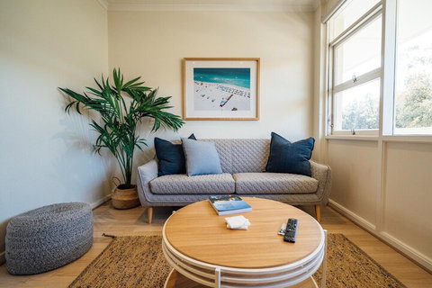 Beachy Keen On Moseley Wifi Netflix Pool Spa - Darwin Holiday 7