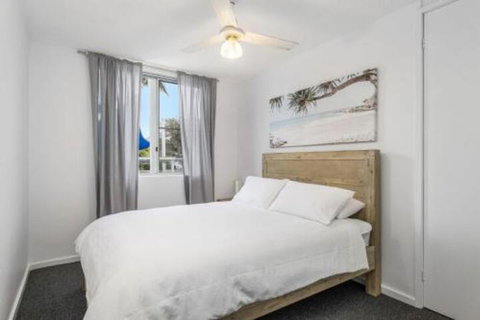 WAVES On MAIN 4 / 1 MAIN STREET - Darwin Holiday 6