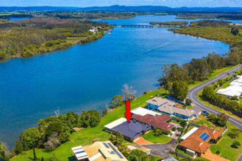 Ralphs Cottage Orion Drive Yamba Pet Friendly Free Wi Fi No Linen - Darwin Holiday 0