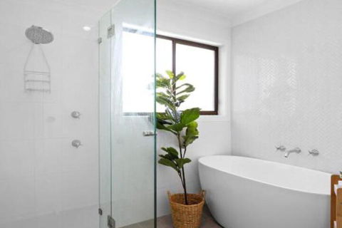 Culburra Beach Retreat Close To Two Beaches - Darwin Holiday 3